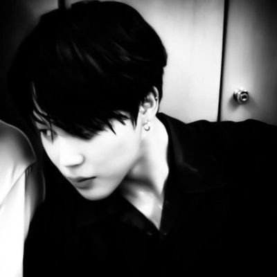 saphan094's profile picture. 