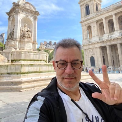 philllnrd's profile picture. Garçon musclé à louer pour vos combats 🤣