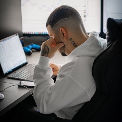 • MIA 🌴 LA OC🍊 • Founder Of @pipsmastery 🔥 • Most Transparent DAY TRADER📈 • Free Trading Signals