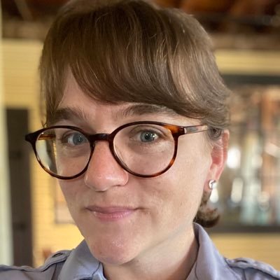 Public historian working in RI & MA; especially enjoys house museums, desserts, and procedural dramas. Co-host of @dollslivespod.