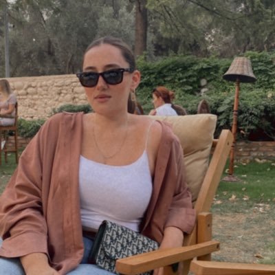 gamzetopraak's profile picture. G.