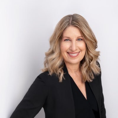 MicheleDevlin14's profile picture. 