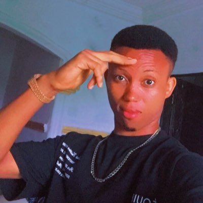 I’m Francis by name, I work as an electrician & I’m also into online marketing