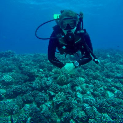 Ph.D. Candidate in the Putnam Lab @uricels | interested in all things #coral 🪸 | nature enthusiast | ocean advocate | #BlackLivesMatter