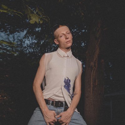22 year old photographer
