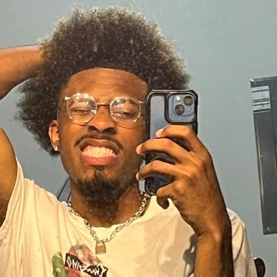 wavykid_dav Profile Picture