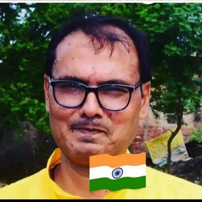 ramankumar781's profile picture. वयम् राष्ट्रे जागृयम🙏🇮🇳🙏
लक्ष्य प्राप्ति के लिये , अटूट प्रण किया करो ! जियो स्वदेश के लिये- मरो स्वदेश के लिये !!