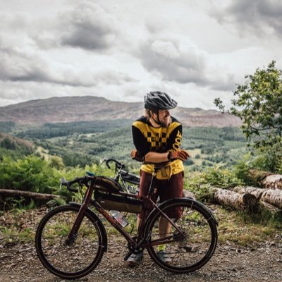 Peteey123's profile picture. Frequently disappointing, infrequently entertaining