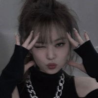 dessi (@d3ss1au) 's Twitter Profile