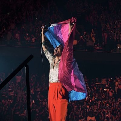 yousingniall's profile picture. 𝒴ℴ𝓊‘𝓇ℯ ℯ𝓋ℯ𝓇𝓎𝓌𝒽ℯ𝓇ℯ ℐ 𝓈𝓌ℯ𝒶𝓇 ✨ #tpwk❤️