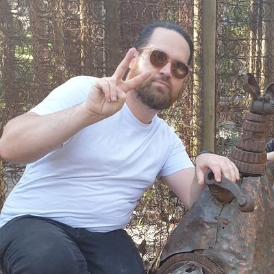 BrentPlusThree's profile picture. Dad, Doofus, Community Manager

Organisations of which I am an official spokesperson: N/A