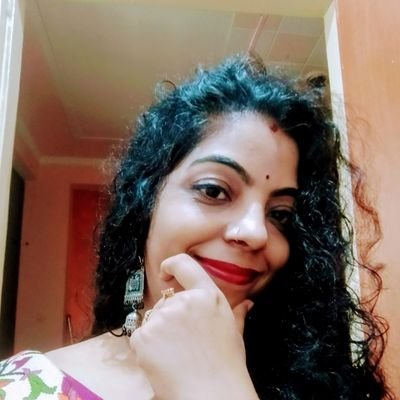Poojasr68124215's profile picture. मुझको मेरे वजूद 
की हद तक न 
जानिये साहिब...

बेहद हूँ 
बेशुमार हूँ 
बेइंतेहा हूँ 
बेपनाह हूँ मैं..!!