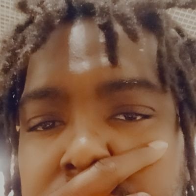 Male Straight Chicago to Kzoo MI 🇯🇲 n 🇮🇪 link n chill cool asl lowkey I'm just here for the Twitter porn 🤷🏾‍♂️