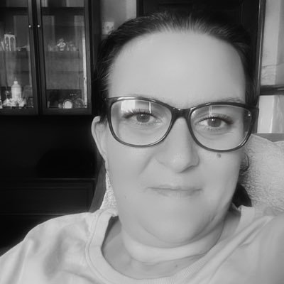 I work as a care assistant in a care home love my family they are my world and my favourite pop group is boyzone,A1 and Boyzlife&Manchester United&the soaps