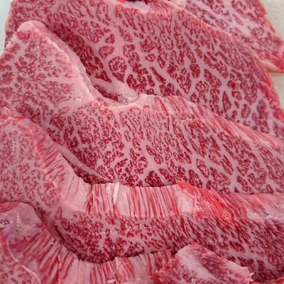 創業50年越の お肉屋さん
この道しか知らないオッチャンの
経験 知識 技術 に基づき
お客様に美味しい品物を
届けたいと考える毎日です。
火木金土曜 10:00開店18:00閉店
sns上で注文や取り置きの予約はできません。
駐車場がないのでご了承ください。
#肉の三橋 #MEATMIHASHI