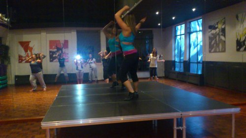 Dance instructor (hiphop, breakdance, zumba, showdance, ballroom, latin).
Teacher french @ SGB. 
Love to: travel, dream, party