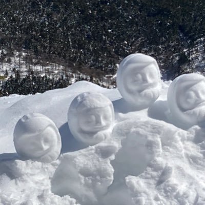 めめ担→箱推し ⛄️ひーくん。スノ担。💎🦁→からの10周年WEST.2回ライブに同行させていただき大好きになりました🌈ひーの親友重岡担❤️