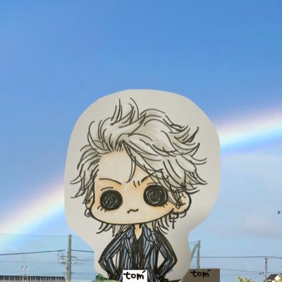 北の民です。ドエルでハイオタです🌈あと1年アラシック🌪️冬はボードします。ラルク、HYDE、VAMPS。嵐、ブルエン、BUMP、aikoも好き。ラルク垢のつもりですが最近なんでもあり。グッズ交換アカでもあります。アイコンは(@crazyheavenxxx)様のイラストです✨