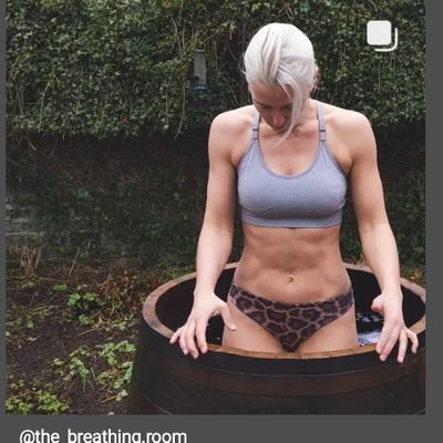 Founder of the Breathing Room and Soulful Sunday. Mum of 3 girls. Believer in the Law of Attraction. Healthy food junkie. Bohemian style lover