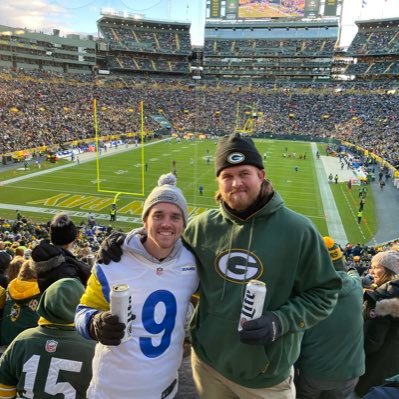 Former season ticket holder for the St. Louis Rams. UNI Grad ⛳️…it’s a Panther state 🤷‍♂️