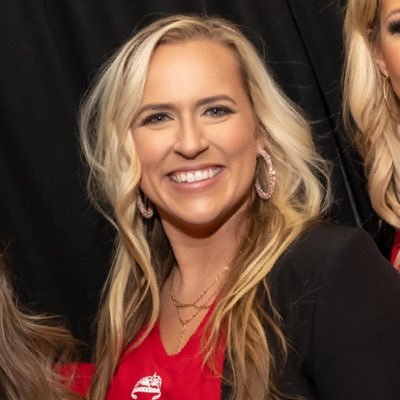 VP of Marketing @TwinPeaksLodge - Risk-Taker - Momma - Foodie