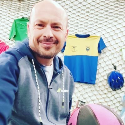 Papá de tres princesas-Periodista/Relator 🏀⚽️-. RADIO-La Vuelta Olímpica- TVP DEPORTES @TVPDeportes - TEMPLOS - Canal 11 @TVPFueguina- Relatar, una pasión 📻