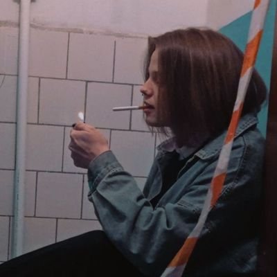 gizemwq_b's profile picture. .