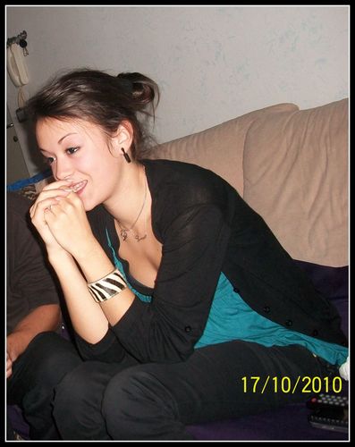 JessicaAntoniut's profile picture. 