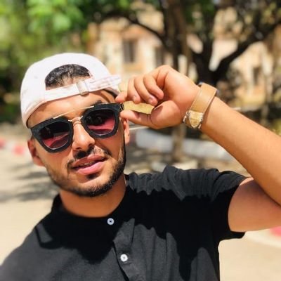 redouane_bz's profile picture. 