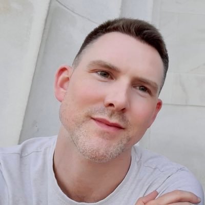 Cat dad. Language learner. 🗣️ eng 🇺🇸, port 🇧🇷, esp 🇪🇸.