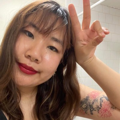 Aspiring civil rights lawyer by day, freelance writer and novelist by night. they/他. @nyulaw ‘26; @nyulawreview. Formerly @naacp_ldf. Tweets and writing my own.