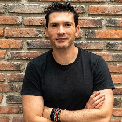 DiegoKuri's profile picture. If you are going through hell, keep going.