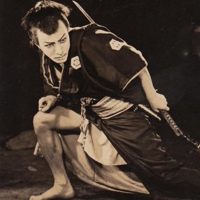 jiyuuza's profile picture. 非課税世帯／持病あり／主婦(子供無)／