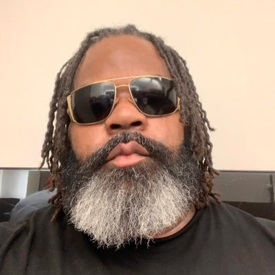 ☝🏾True Christ believer🙏🏾2️⃣Businessman💲3️⃣Entertainer🎩4️⃣Coach🏆🤚🏾Creative Thinker👨🏾🎨PVAMU Co-Host of @PLAINTALKPODCST