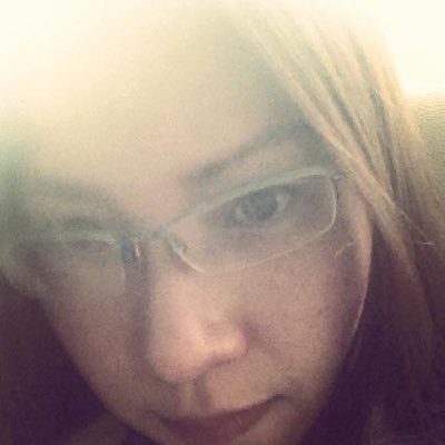 luckanglesmile's profile picture. Curly Snack