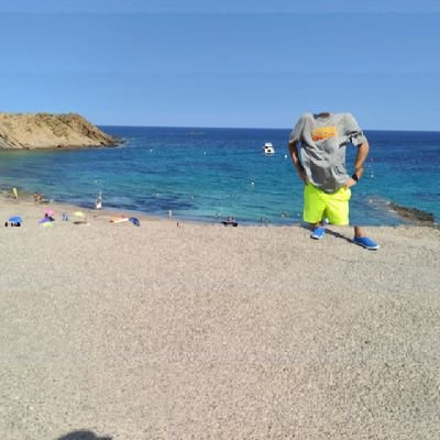 mickeyxark's profile picture. APRENDIZ DE TODO, MAESTRO DE NADA . NO SÉ DÓNDE ESTÁ EL LÍMITE PERO SÍ SE DÓNDE NO ESTÁ .