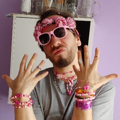 MadSmejki's profile picture. Scripting co-lead @larianstudios. ex-@WarhorseStudios scripting, writing.
Penis-haver.
My opinions are someone else's