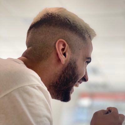 FarshidRasooli2's profile picture. 📍😒💰