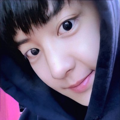 ⠀⠀ ⌗ 𓂃 everytime i feel sad..i just look at my jay (^з^)