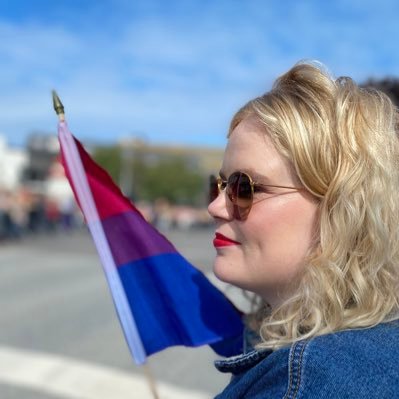 Möppudýr á skrifstofu borgarstjórnar @reykjavik  
Lágmenning er hámenning. 
Hún/she 🏳️‍🌈