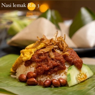 We try our best to make delicious and toyyib Nasi bungkus bajet untuk student at only Rm 3. Delivery to KUIS, UKM and nearby area. Pickup at Southville.