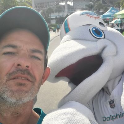 Husband n Dad 40+ years a Dolphins fan  #Finsup  #heatculture    #Girldad  💀HEAD #HeyNow!! All love and good vibes!
God Bless! 🐬 🙌  My repost R 🔥