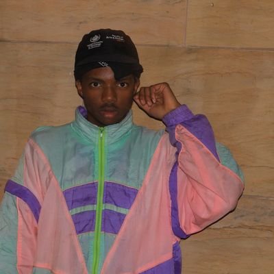 I'm inga nkululeko,from Durban,https://t.co/hDZvArnWAB a rapper,coming to take the game by storm,an extrovert.