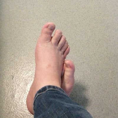 Foot perv who loves feet and loves to share

https://t.co/gik805J3V0£footperv22