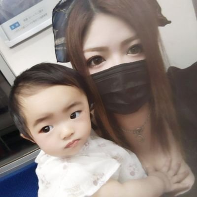 2歳児mama👶🍼💞𝕃𝕠𝕧𝕖♡ 競艇/パチンコ/スロット/麻雀/料理🍳/西成グルメ/お酒🍻/フォロー- ̗̀ 𝐰𝐞𝐥 𝐜𝐨𝐦𝐞 🕊  ̖́- 飲み配信🍻してます💋好き嫌いハッキリ🙋‍♀️