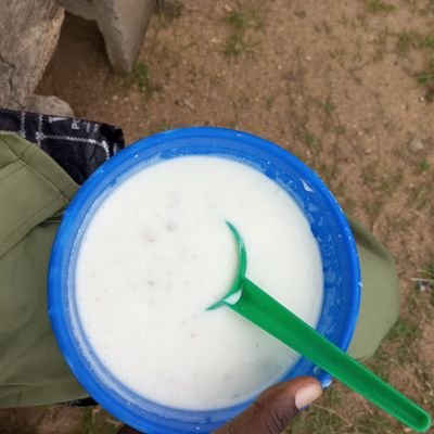 annass227's profile picture. 