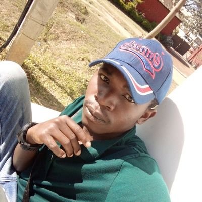 A student at MUBAS