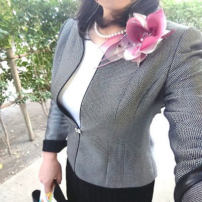 ftfbeauty's profile picture. 女装歴40年、女装外出経験20年、フォーマル衣装を愛するクロスドレッサーです。
LGBTQのＱでMtX、アセクシャル、女装家です。決してゲイ、トランスではありません。
CD女装に人生をささげ会社人生、結婚生活も放棄しましたが最近パートナー探しを始めました。身長162㌢
女装を認めていただき共に支え合う女性を募集中