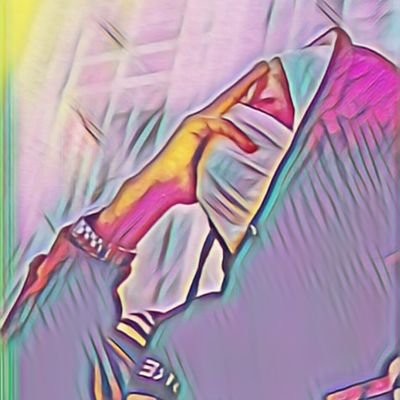 Taisian_Clave's profile picture. if u obey all the rules ... you miss all the fun✌️