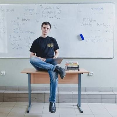 unknowncoderrr's profile picture. Learning | CS Engineering student | DSA |
I created this anonymous account to share whatever came into my brain,kyu ki main account par sab jaante hai